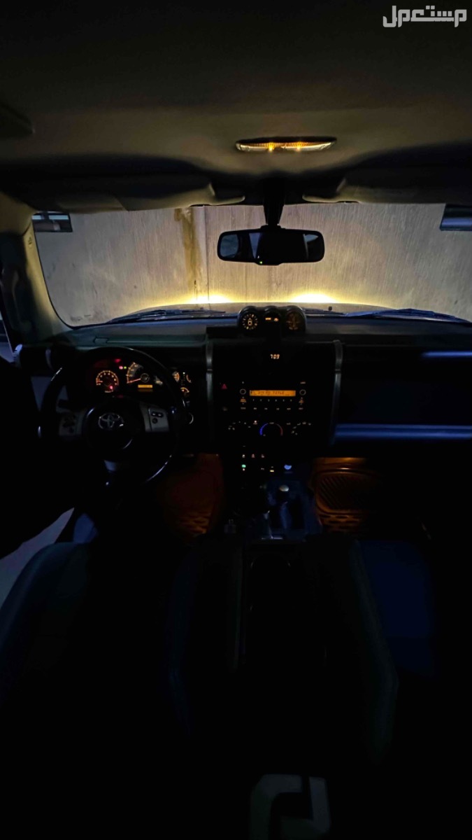 تويوتا إف جي FJ 2015 في أبهــــا بسعر 75 ألف ريال سعودي