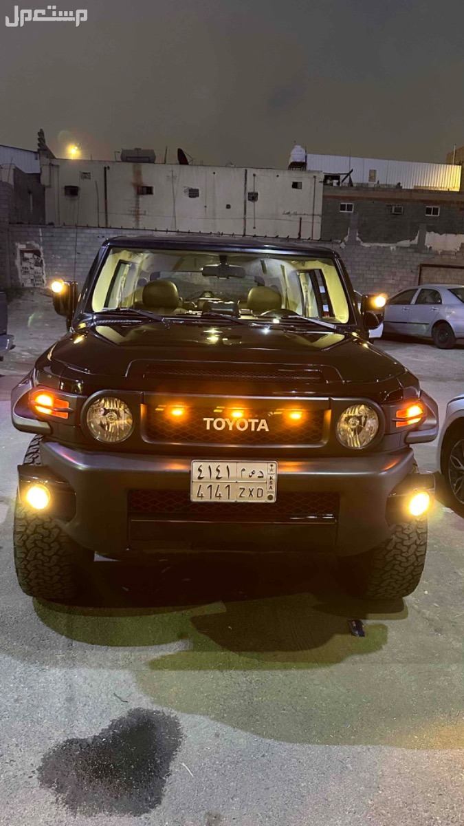 تويوتا إف جي FJ 2015 في أبهــــا بسعر 75 ألف ريال سعودي
