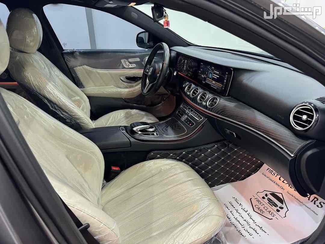 مرسيدس بنز E-Class 2020 في ازكي بسعر 3500 ريال عماني