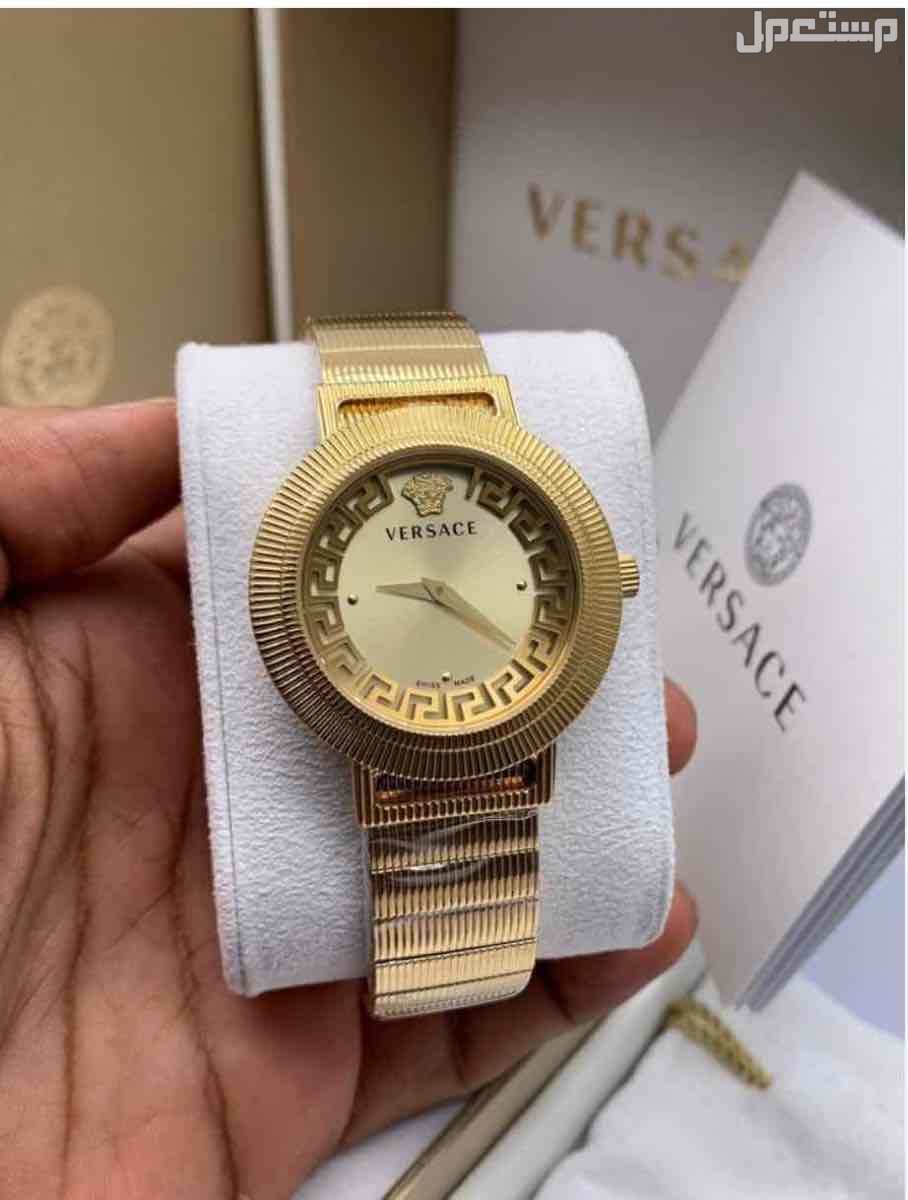 🌹عروضنا مستمره  🌹ساعات فرزاتشي مدور نسائي  🌹درجة اولى  متوفره علبة وكيس الماركه