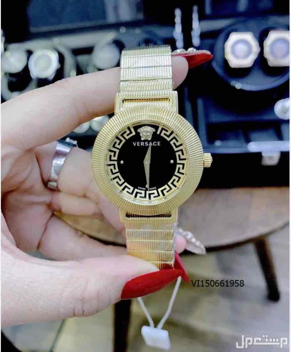 🌹عروضنا مستمره  🌹ساعات فرزاتشي مدور نسائي  🌹درجة اولى  متوفره علبة وكيس الماركه