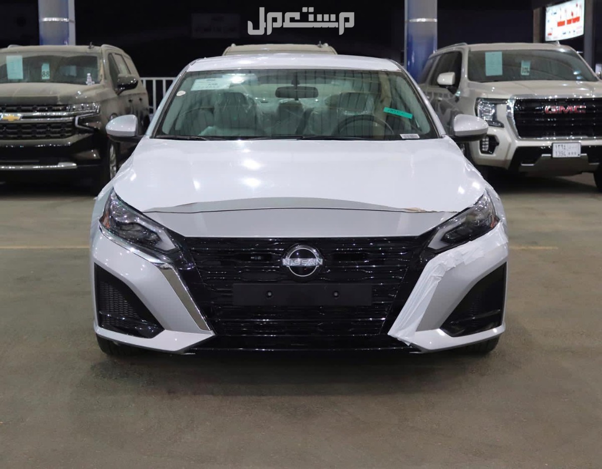 نيسان التيما 2023 في دبي بسعر 70 ألف درهم إماراتي