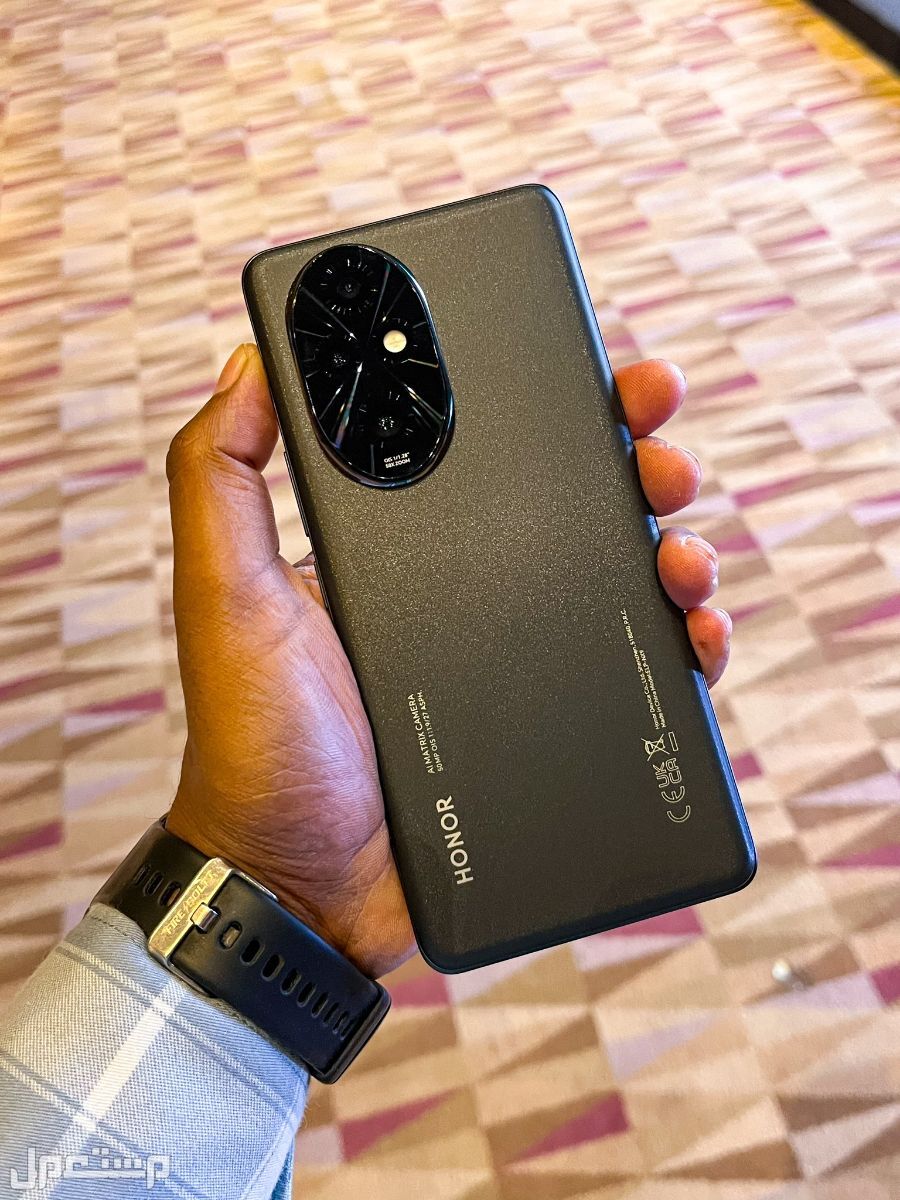 سعر ومواصفات هاتف Honor 200 Pro سعر هاتف Honor 200 Pro