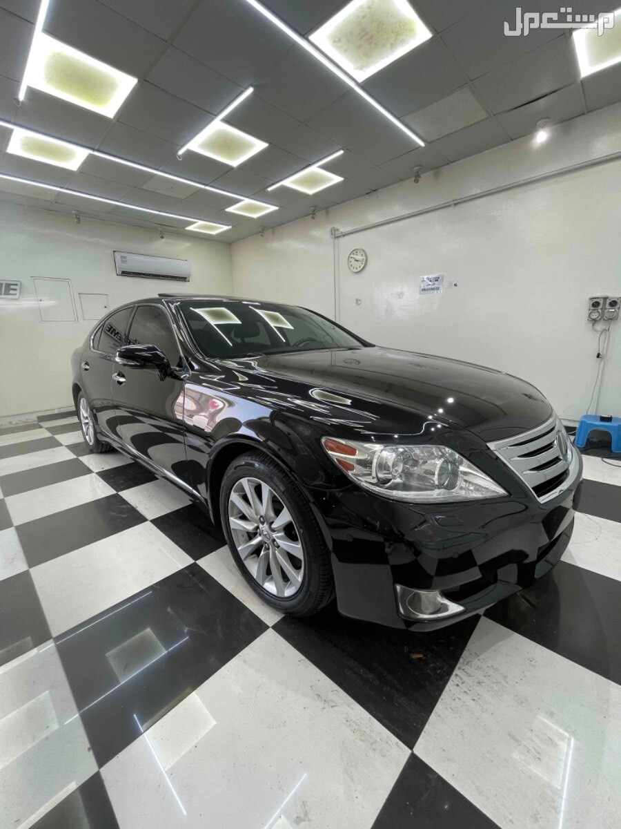 لكزس LS460 2011