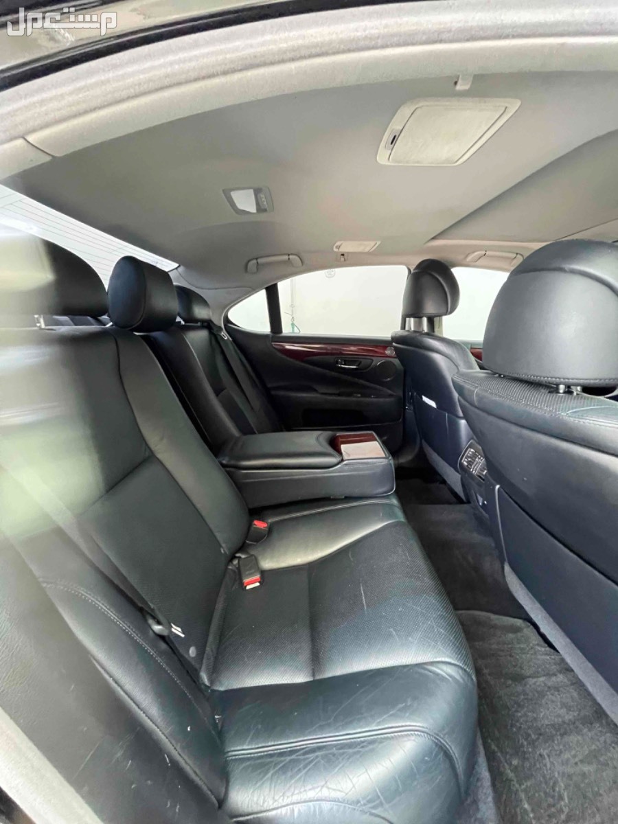 لكزس LS460 2011