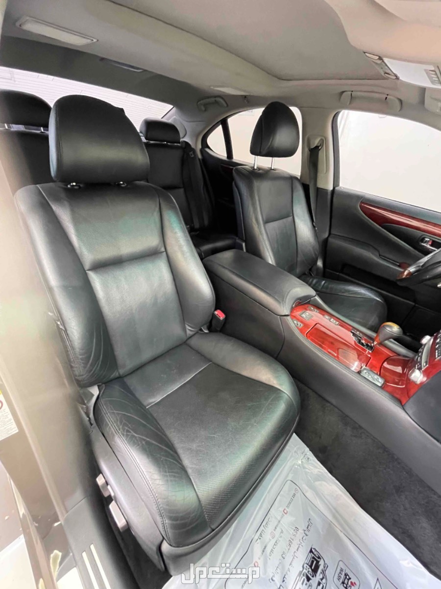 لكزس LS460 2011