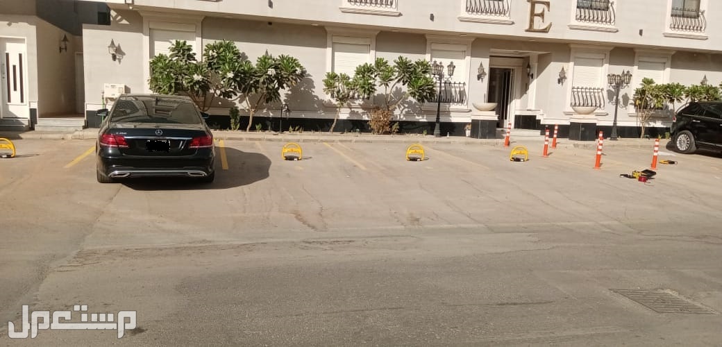 حاجز مواقف السيارات مصدر السيارات مصد مواقف السيارات من طيف الالماس 0537434654
