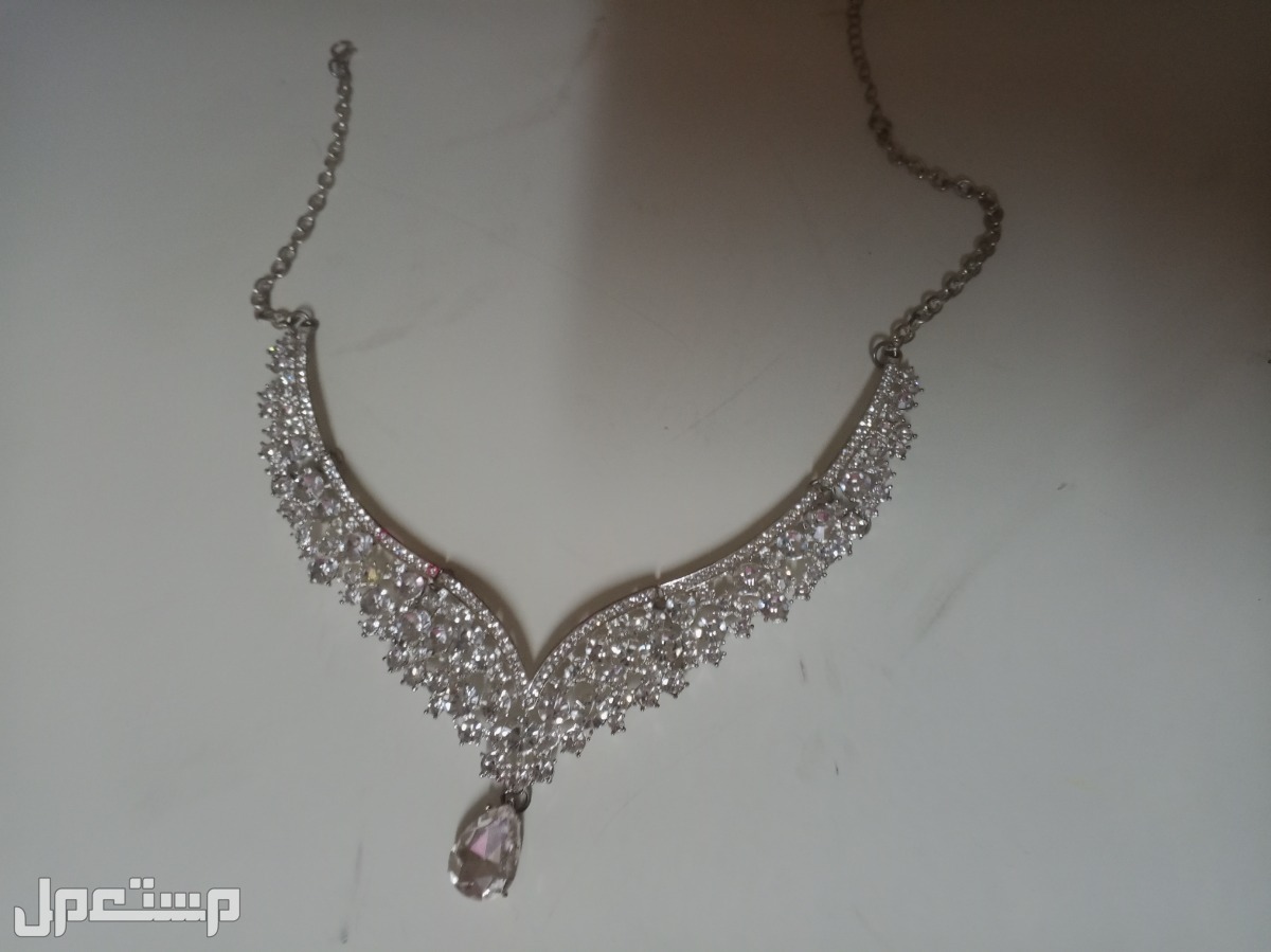 طقم عاروس بالخفجي