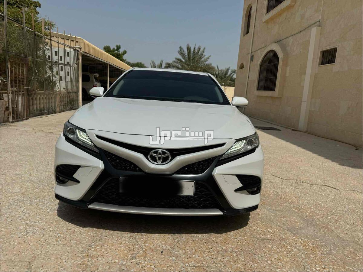 تويوتا كامري 2020 في الشارقة بسعر 89 ألف درهم إماراتي