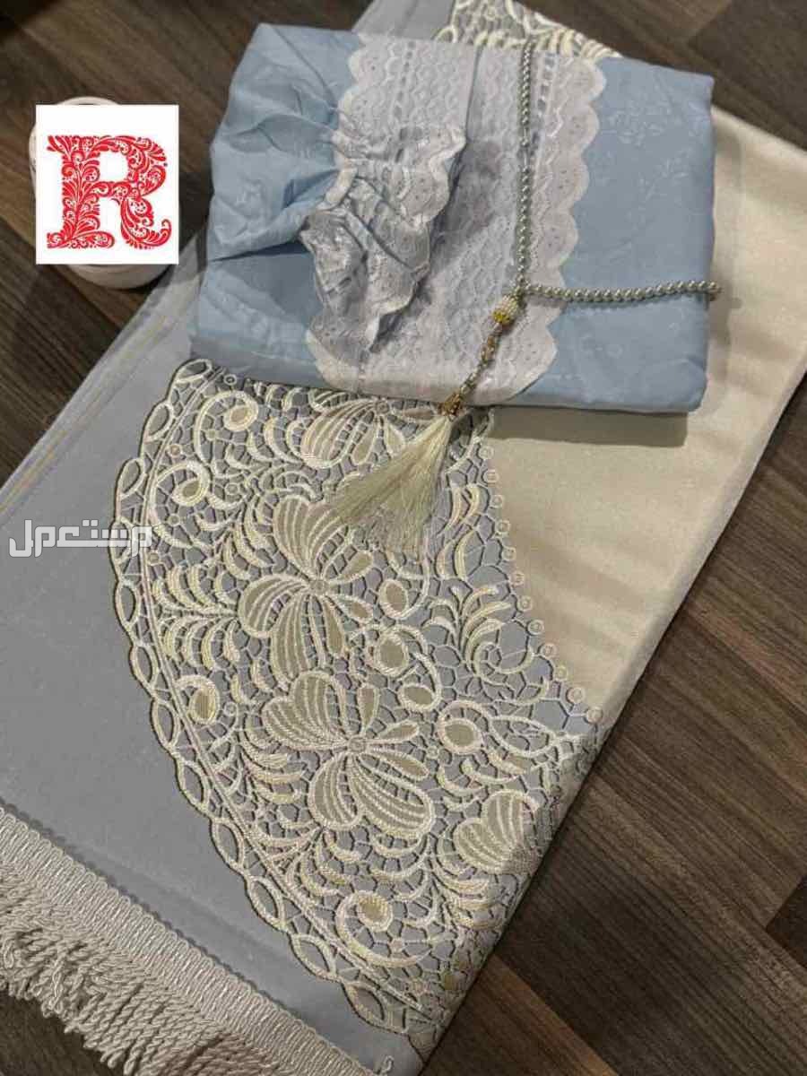 🌹عروضنا مستمره 🌹🌹اطقم صلاة خامه سوري 🌹الطقم يتكون من سجاد صلاة مبطن  🌹شرشف صلاة كلفه سحاب 🌹مع سبحه هدية الطقم  🌹