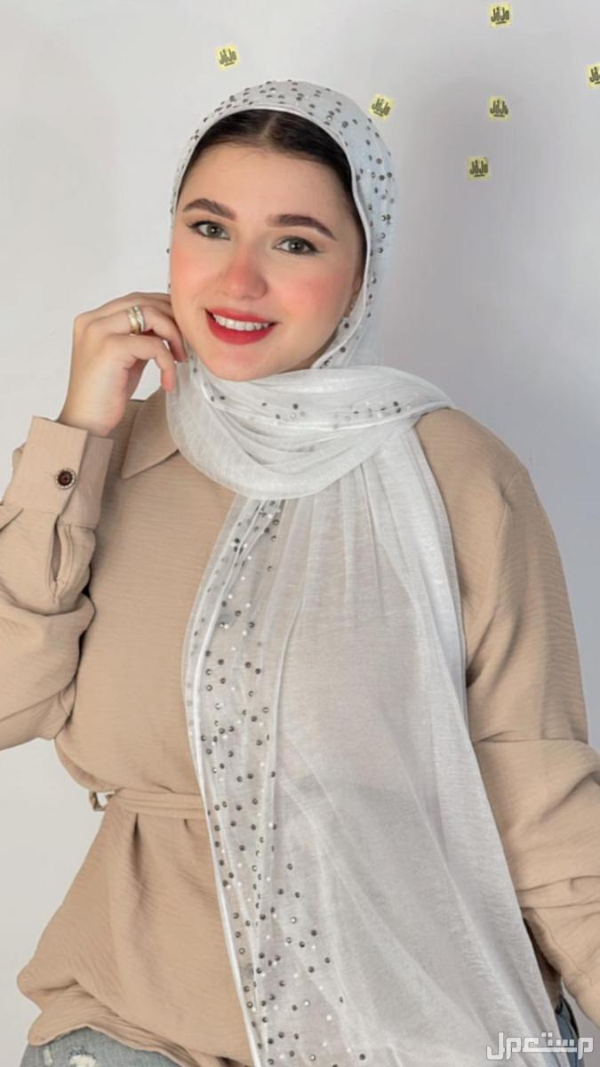 أفضل طرح قطن أنيقة سهلة التنسيق الطرح الستان