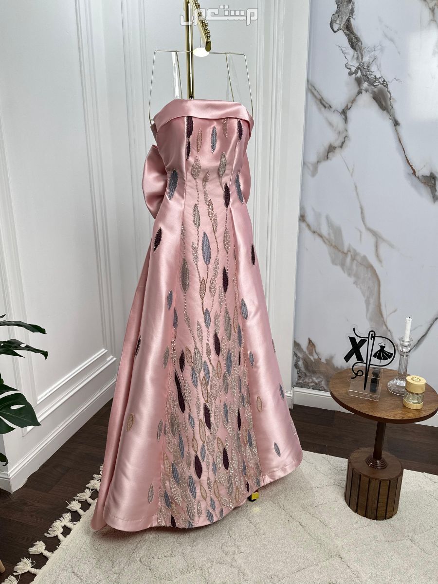 فساتين  متنوعه : سهرة _زواجات _نواعم _فخمه _محتشمه _ قصيرة__ حوامل   المقاسات بلأحرف:S  M L XL  XXL  XXXL   المقاسات بلأرقام :  1.2.3.4.5.6.7   🛑الاسعار تبداء من 200 ريال   نشحن لكافه مدن ا
