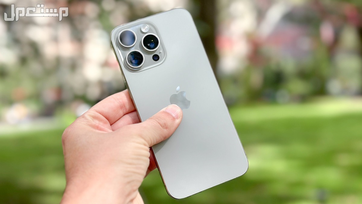 مقارنة بين S24 Ultra و iPhone 16 Pro Max iPhone 16 Pro Max