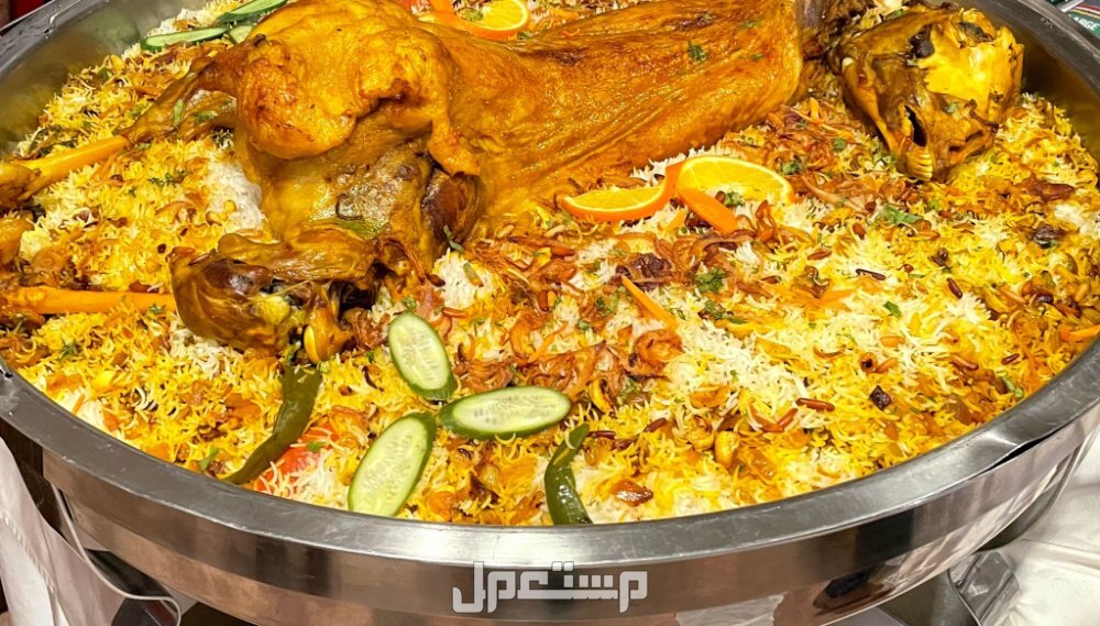 أشهر 5 أكلات سعودية في اليوم الوطني 1446 المفطح السعودي