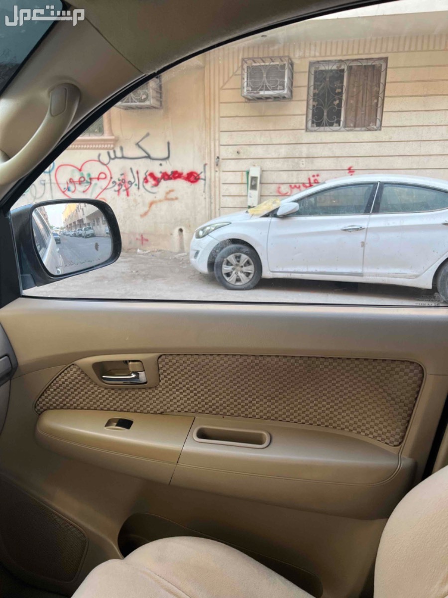 تويوتا فورتشنر 2008 في الرياض بسعر 35 ريال سعودي
