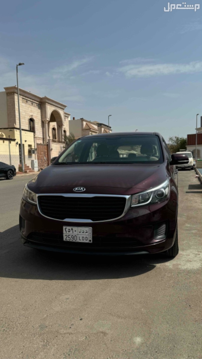 كيا كارنفال 2018 في جدة بسعر 40 ألف ريال سعودي