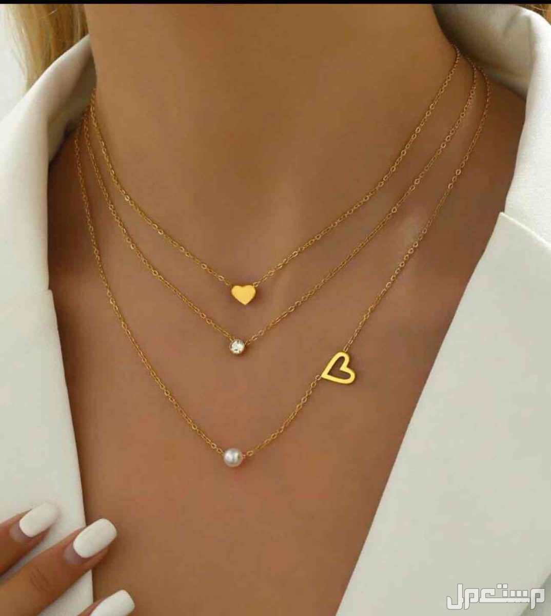اكسسوارات وجوالات بسعر الجمله