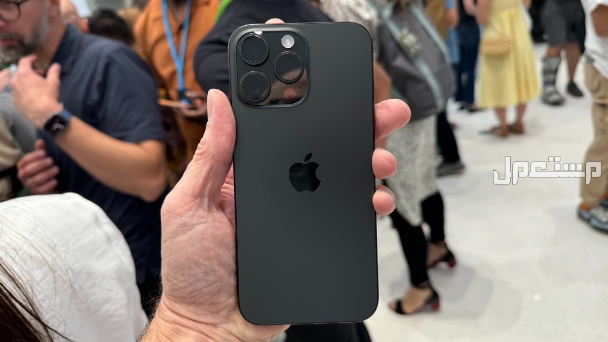 الأسعار الرسمية لهواتف ايفون iPhone 16 بالريال.. كل ما تحتاج معرفته في الجزائر