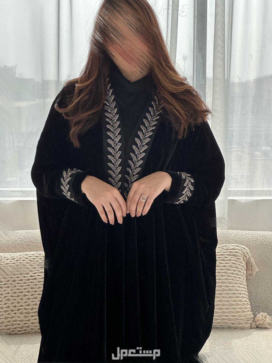 الفرق بين العباية النسائية والبشت النسائي العباية والبشت للنساء