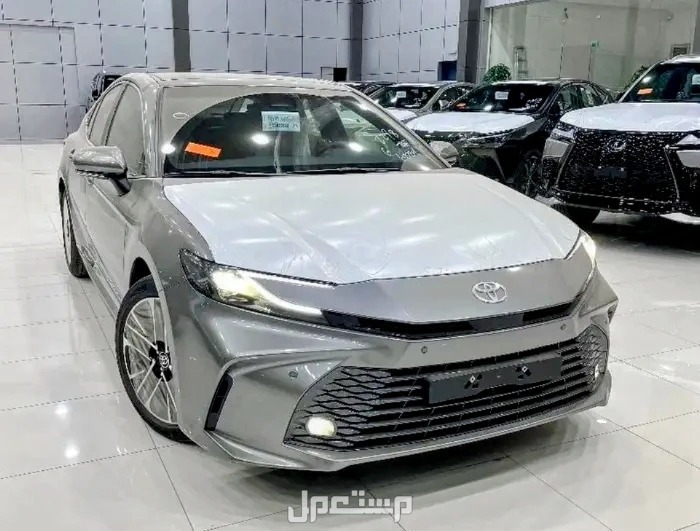 عرض تويوتا كامري قراندي 2025