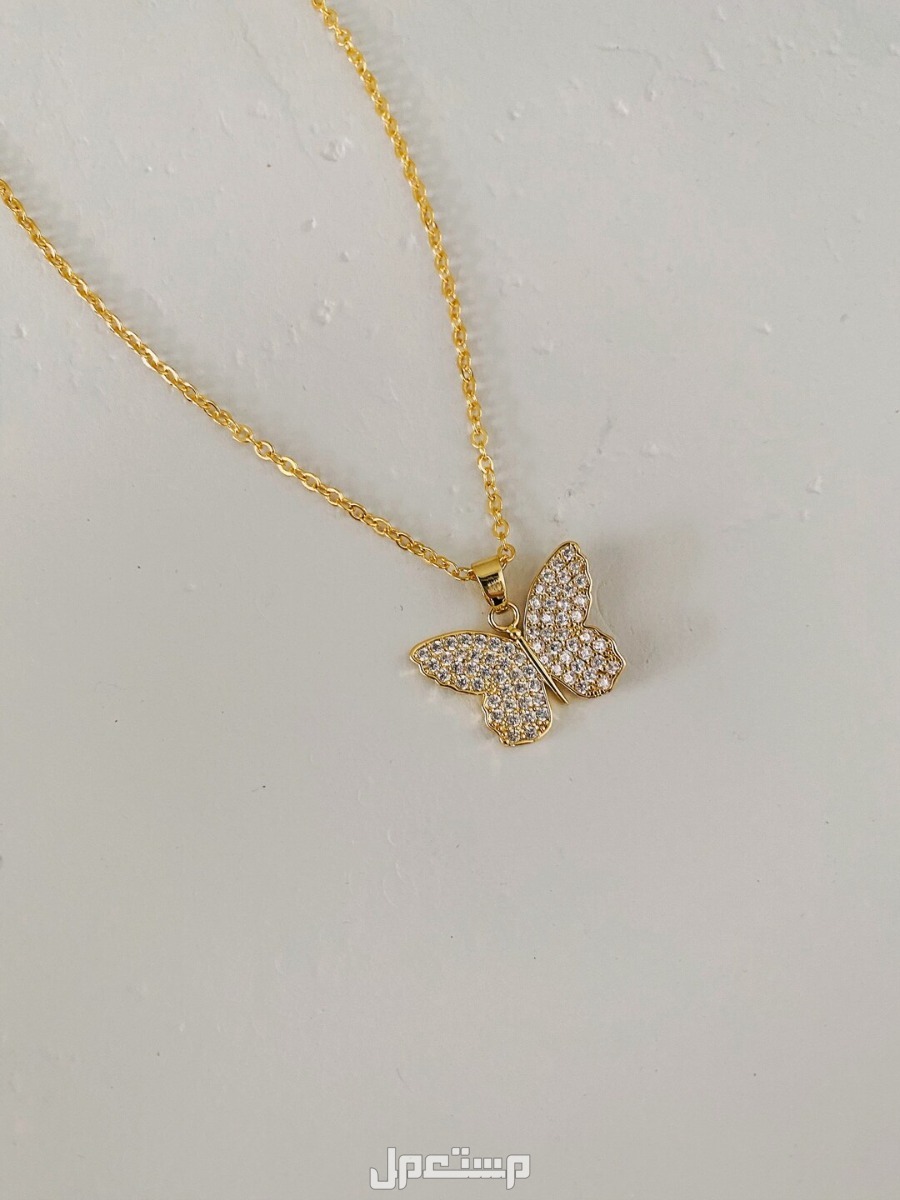 صور سلاسل ذهب على شكل فراشة سلسلة الفراشة خيار مثالي