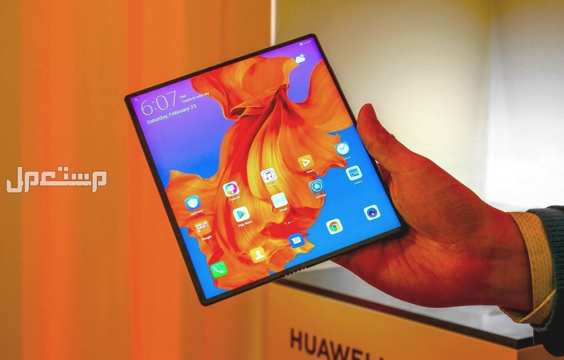 مراجعة هاتف هواوي Mate XT Ultimate.. والفرق بينه وبين ايفون 16 برو max Huawei Mate Xs