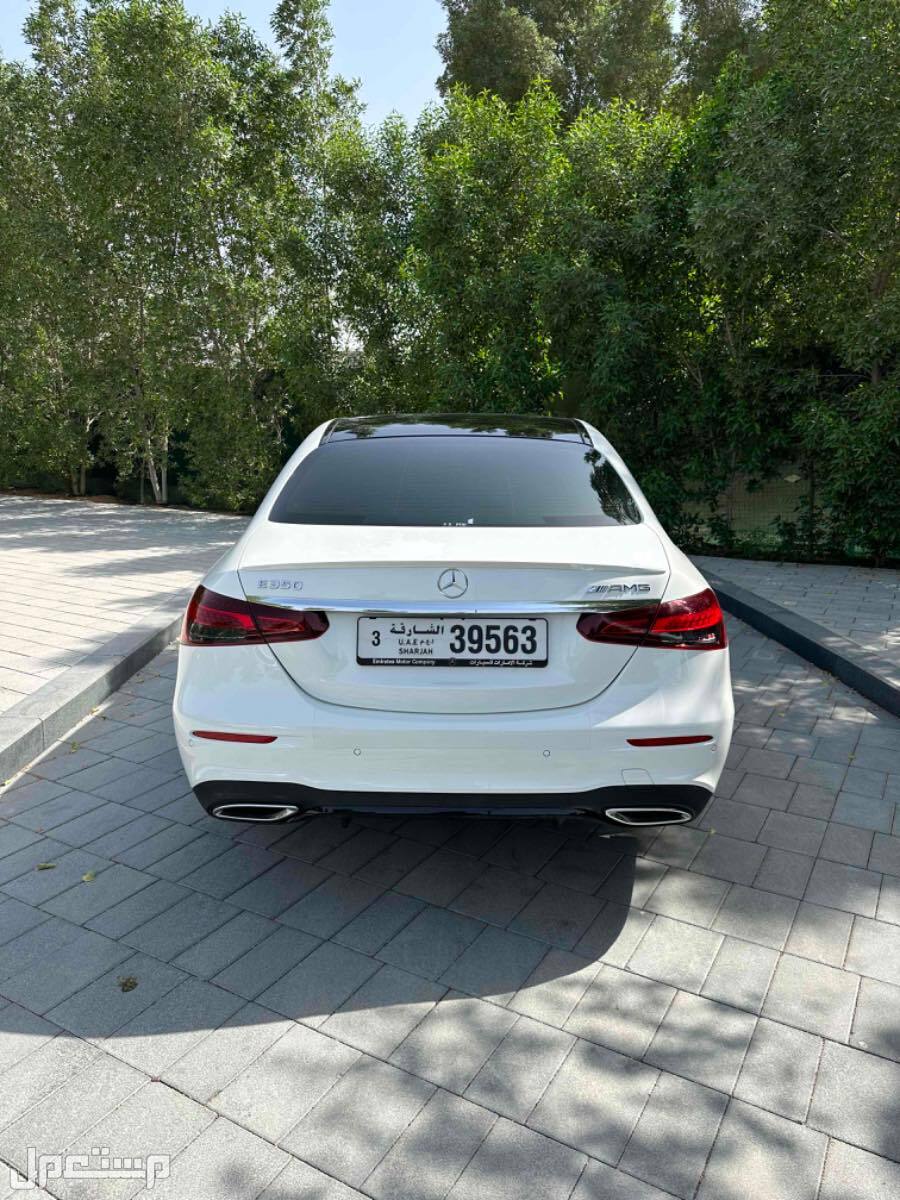 مرسيدس بنز E-Class 2023 في الشارقة بسعر 220 ألف درهم إماراتي