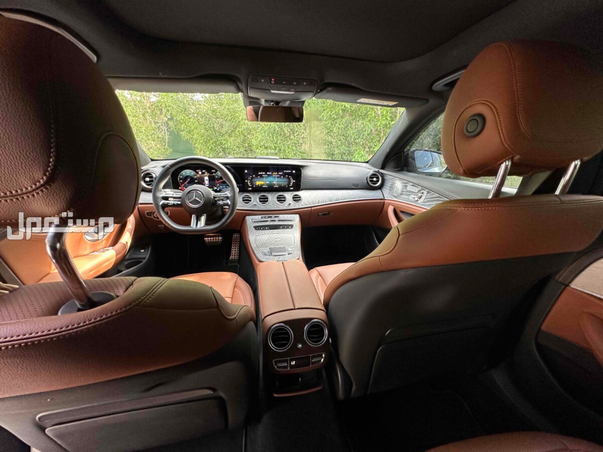 مرسيدس بنز E-Class 2023 في الشارقة بسعر 220 ألف درهم إماراتي
