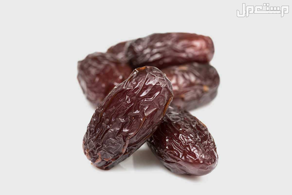أنواع التمور السعودية بالصور والأسماء تمر المجدول