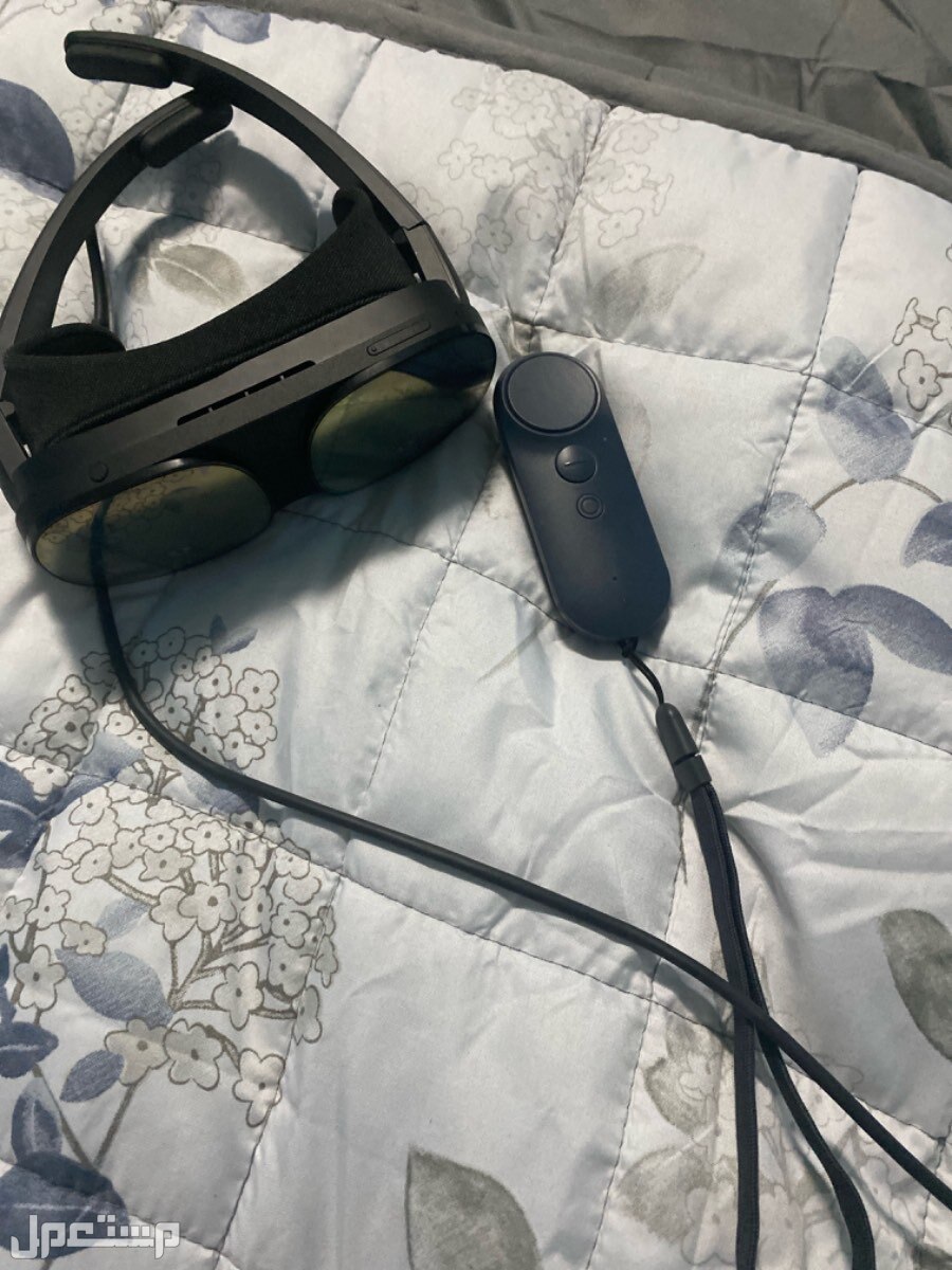 نظارات واقع افتراضي vive flow