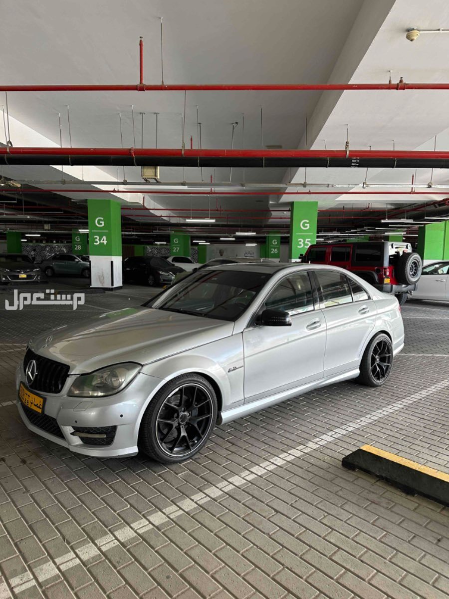 مرسيدس بنز C-Class 2011 في السيب بسعر 1700 ريال عماني