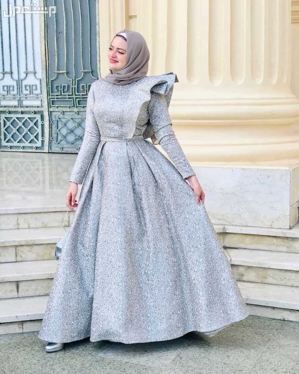 أفضل 10 فساتين مناسبة للقصيرات افضل فساتين للقصيرات