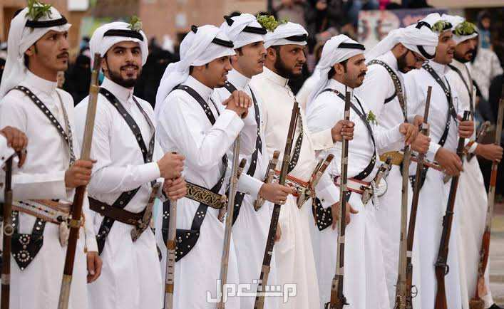 أسماء سعودية نجدية قديمة وفخمة للبنين والبنات رجل سعوديين بالزي النجدي