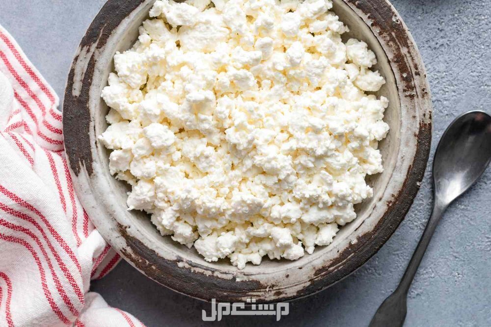 10 من فوائد الجبنة القريش للعضلات والجسم تساعد على بناء العضلات