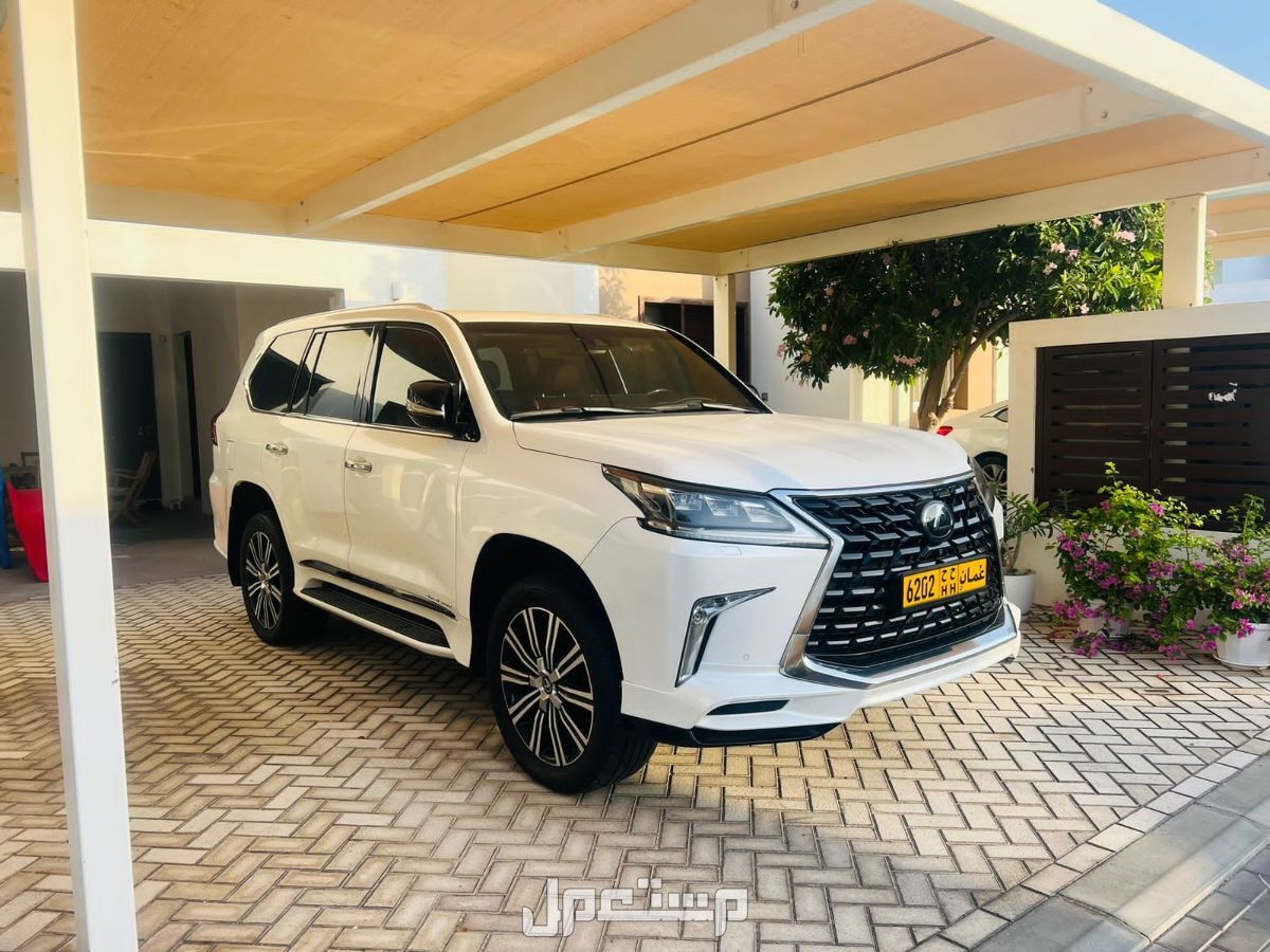لكزس LX 2020 في مسقط بسعر 30 ألف ريال عماني