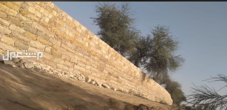 مقاول حجر