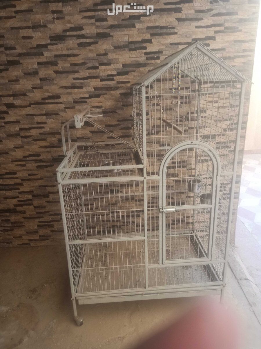 قفص طيور كبير  في الرياض بسعر 400 ريال سعودي