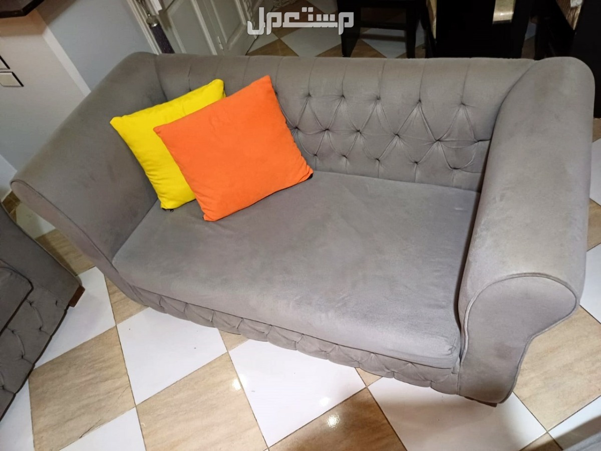 انتريه مودرن خشب زان احمر متنجد بثفنج عالى الكثافه  في مركز أبشواى بسعر 19 ألف جنيه مصري