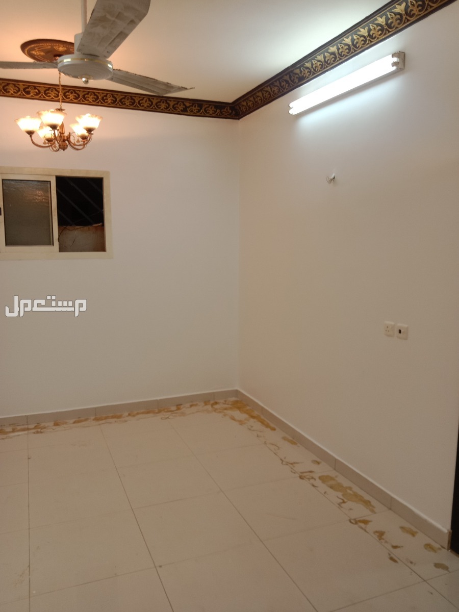 معلم دهانات في الرياض