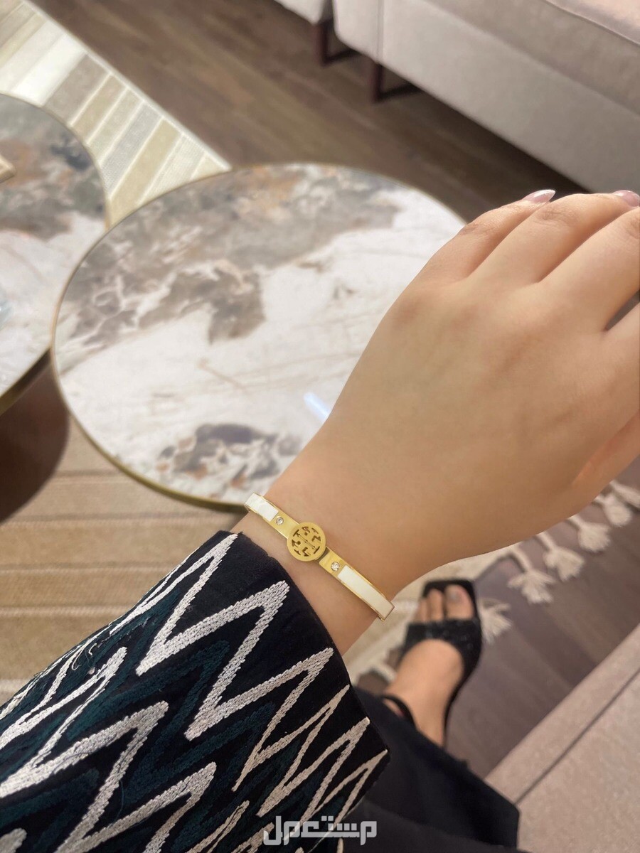 اكسسوارات ماركات مع الملحقات