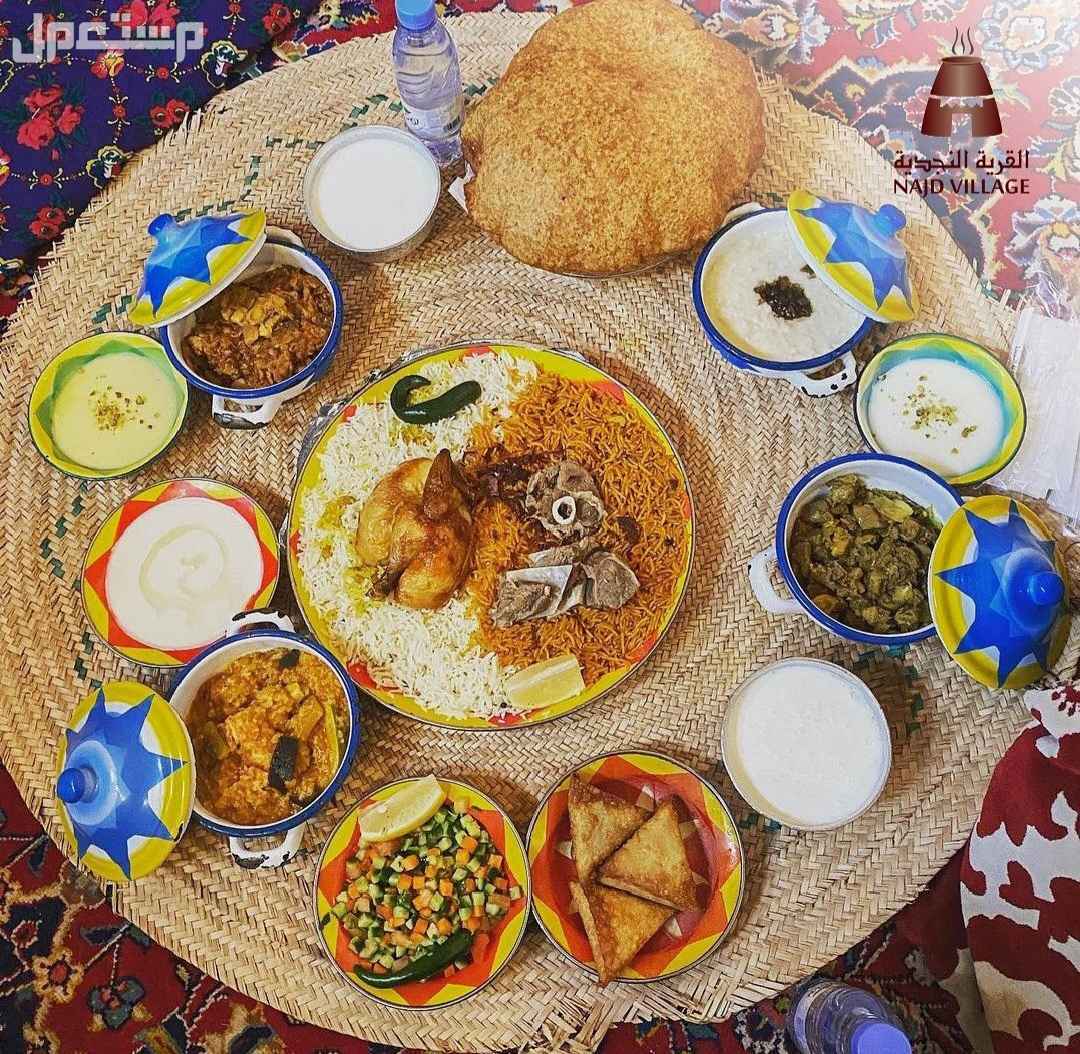 أفضل 10 مطاعم سعودية في الرياض مطعم القرية النجدية