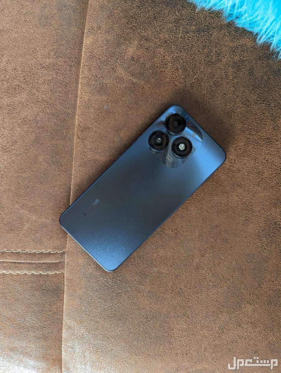 سعر ومواصفات itel A70 شبيه الايفون.. مميزات وعيوب