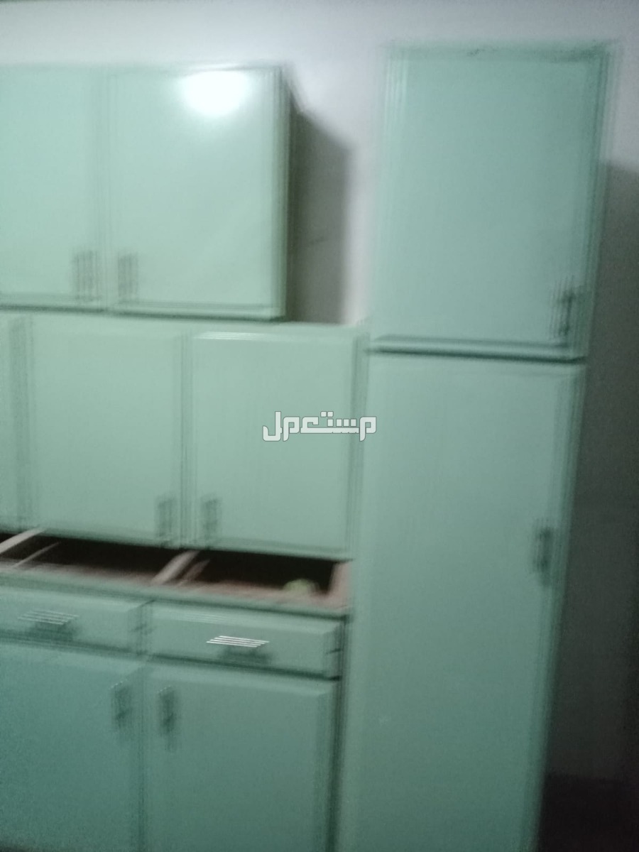 مطبخ مستعمل عموله خمس قطع+رخامه تخانه 5سم