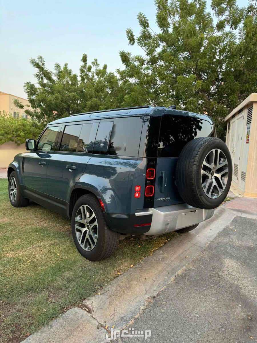 Land Rover Defender للبيع في دبي بسعر 240000 درهم إماراتي