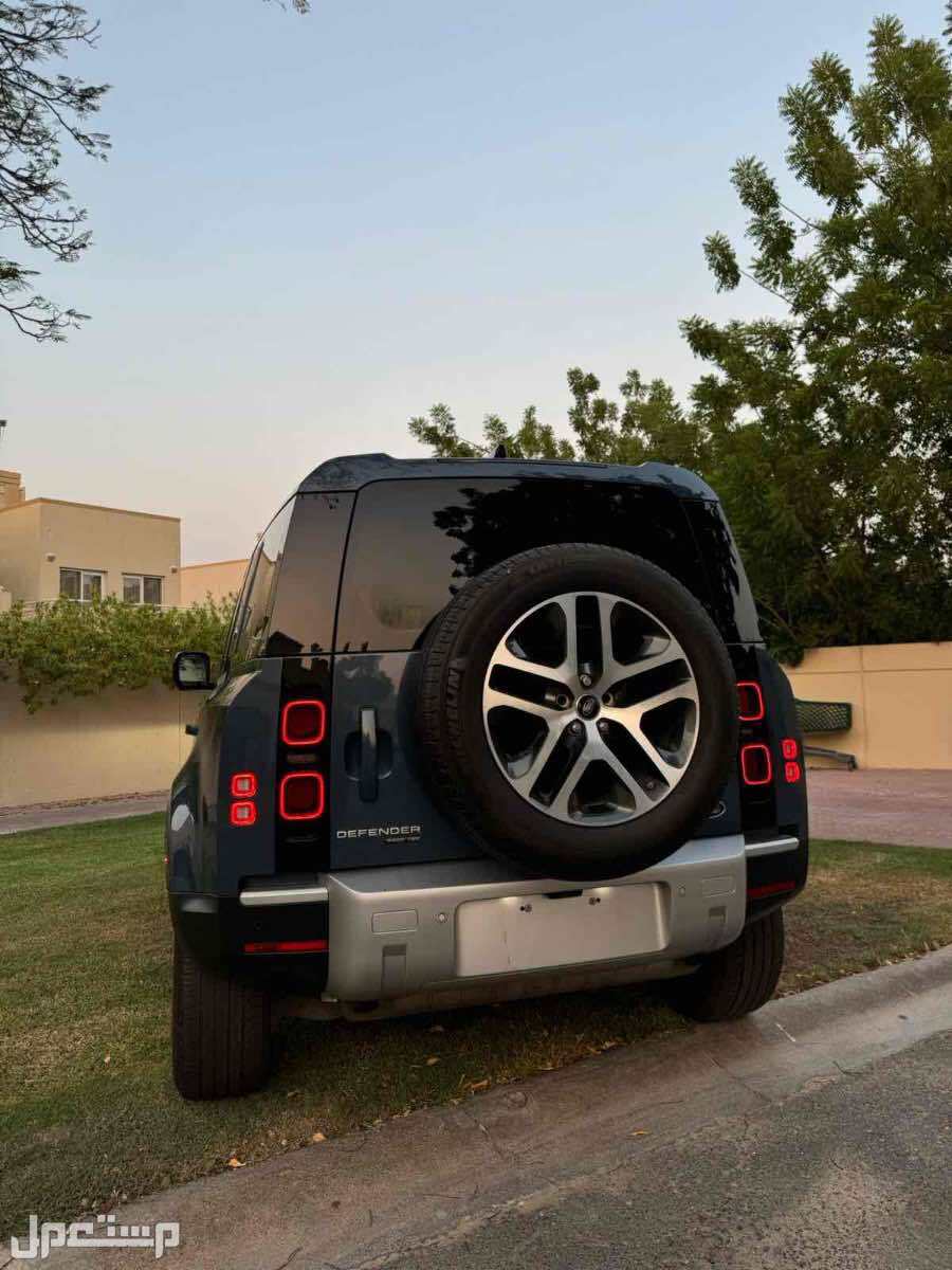 Land Rover Defender للبيع في دبي بسعر 240000 درهم إماراتي
