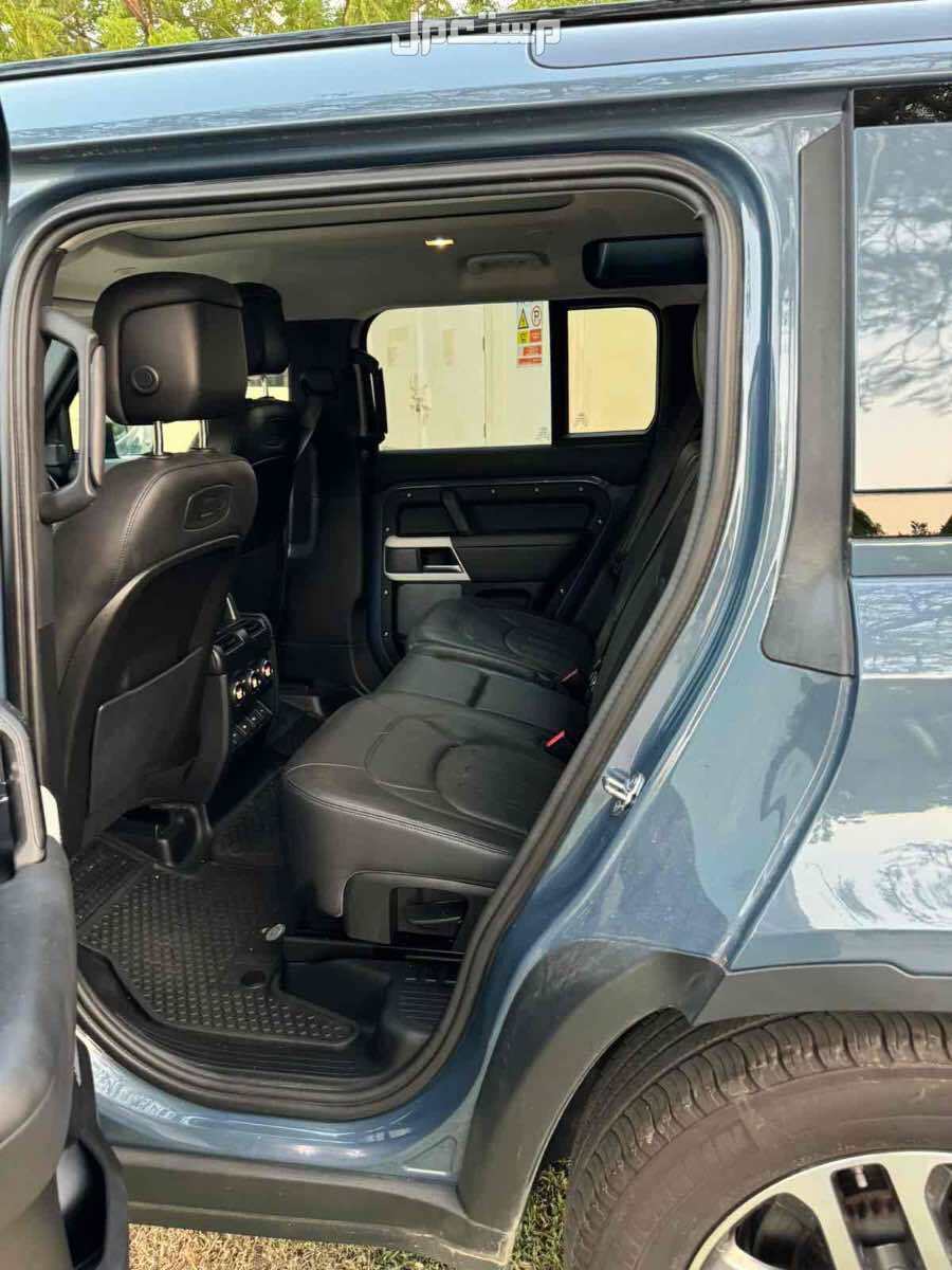 Land Rover Defender للبيع في دبي بسعر 240000 درهم إماراتي