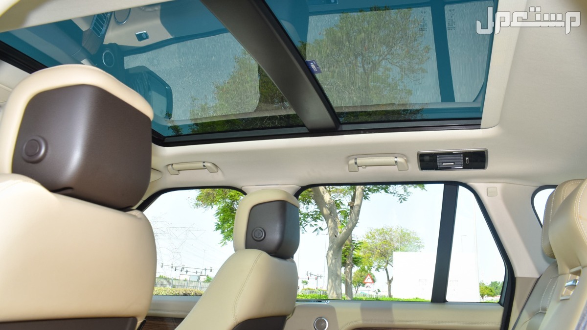 لاند روفر رنج روفر 2021 في دبي بسعر 290 ألف درهم إماراتي 2021 Land Rover Range Rover Vogue SE