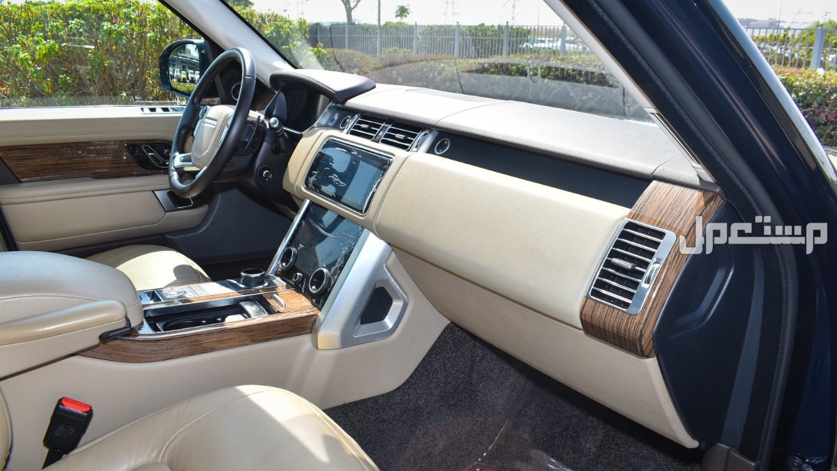 لاند روفر رنج روفر 2021 في دبي بسعر 290 ألف درهم إماراتي 2021 Land Rover Range Rover Vogue SE
