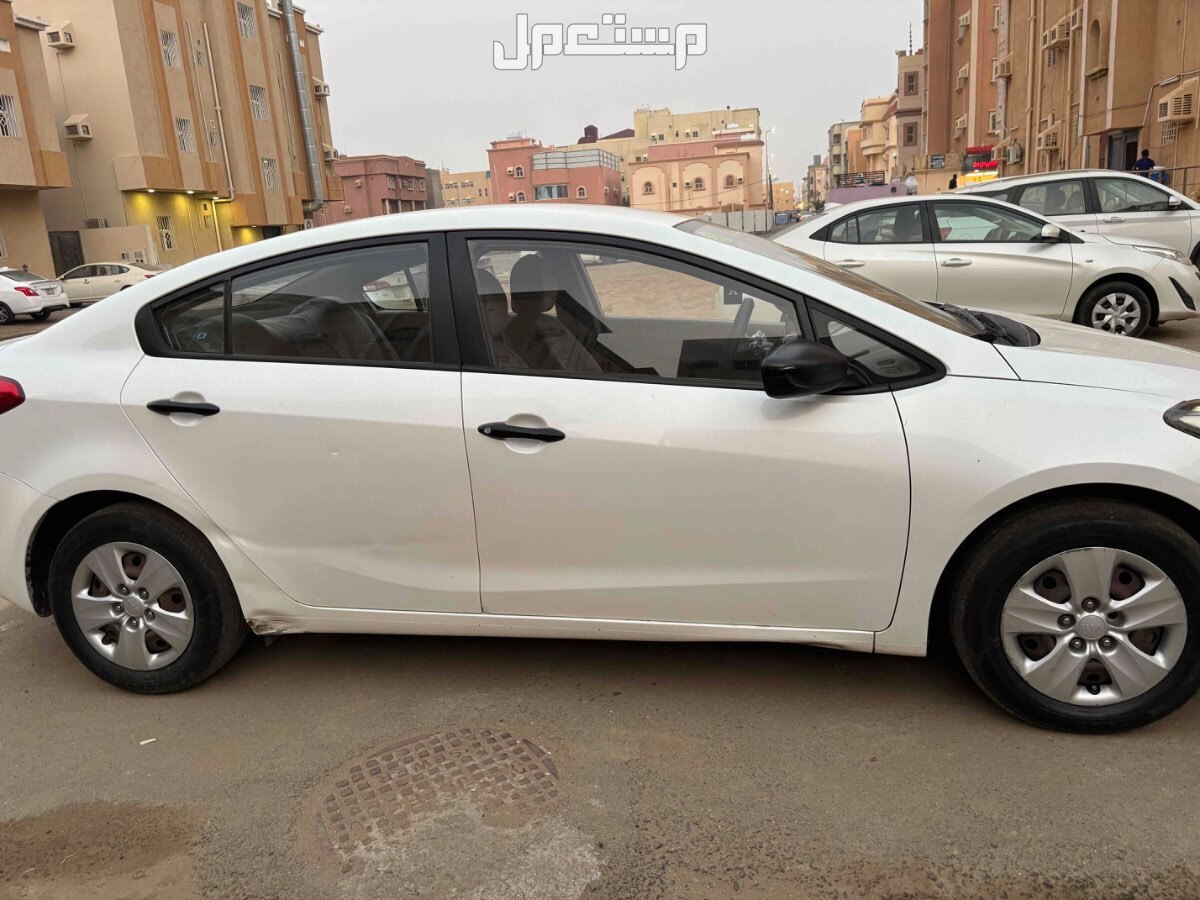 كيا سيراتو 2016 في جيزان بسعر 30 ألف ريال سعودي