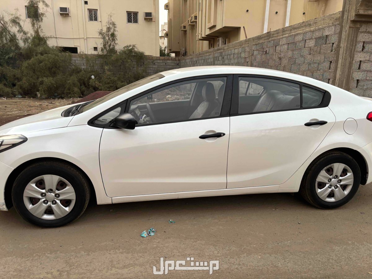 كيا سيراتو 2016 في جيزان بسعر 30 ألف ريال سعودي
